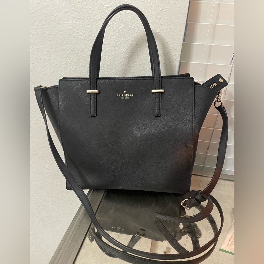 Black Kate Spade handbag